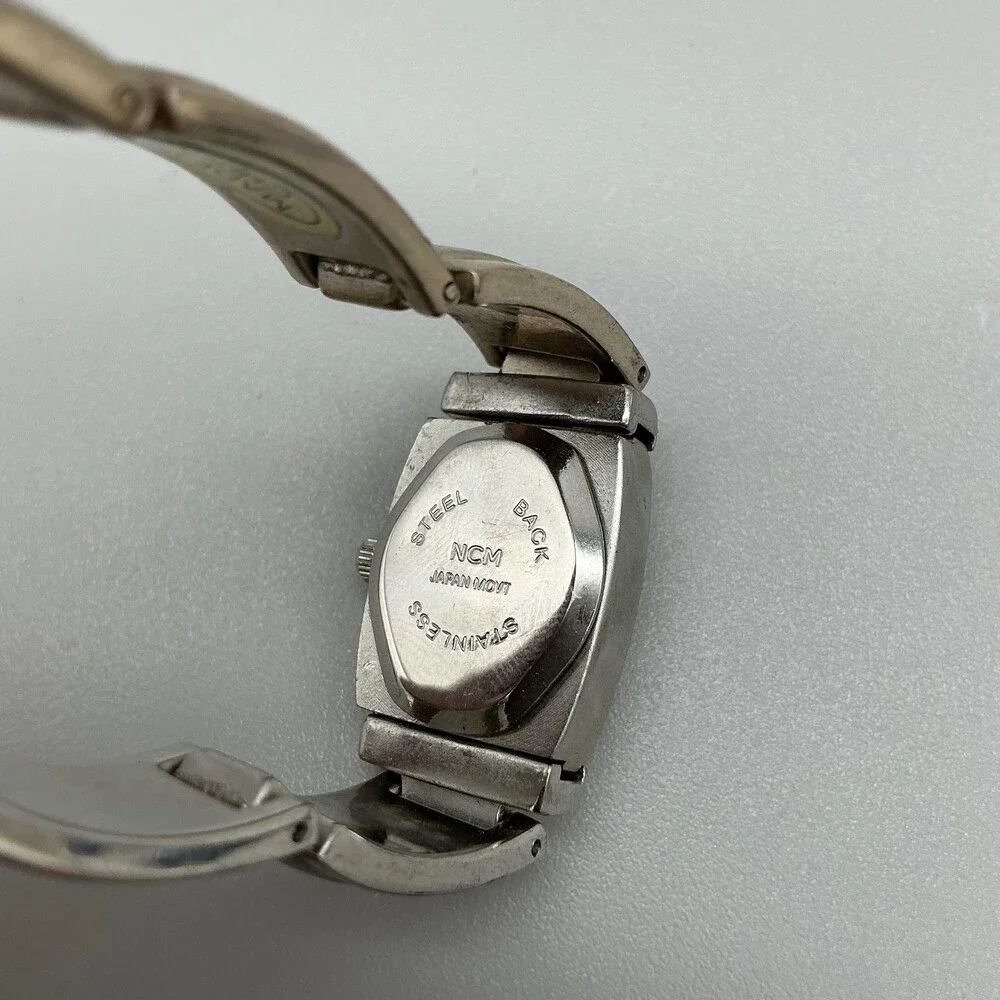 Vintage Royalton Slide Out Womens Watch 18mm Silver Tone New Battery 7